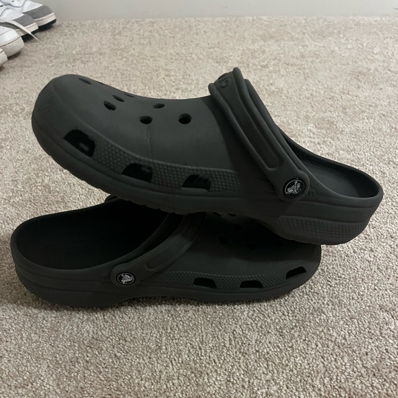 Crocs - Picture 9 of 9